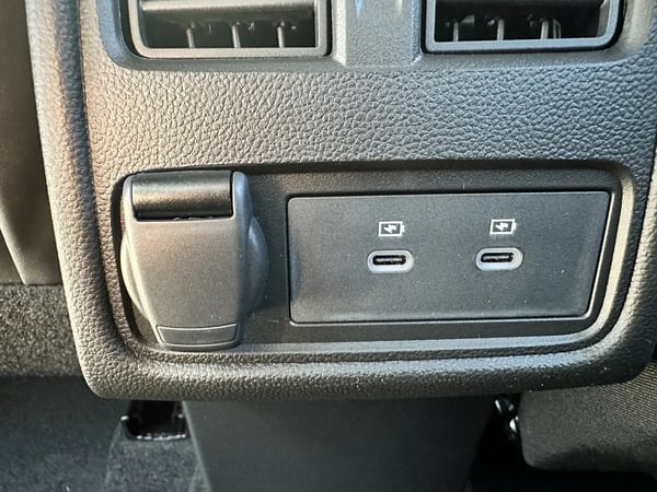 Photo de la voiture RENAULT SYMBIOZ E-Tech full hybrid 145 Esprit Alpine