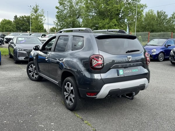 Photo de la voiture DACIA DUSTER Blue dCi 115 4x4 Prestige