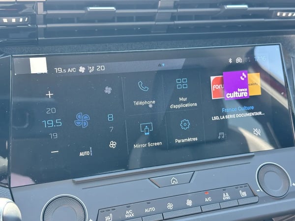 Photo de la voiture PEUGEOT 308 BlueHDi 130ch S&S EAT8 Allure