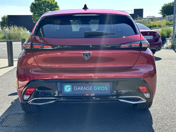 Photo de la voiture PEUGEOT 308 BlueHDi 130ch S&S EAT8 Allure