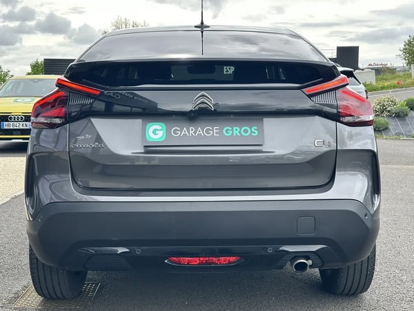 Photo de la voiture CITROEN C4 BlueHDi 130 S&S EAT8 Shine