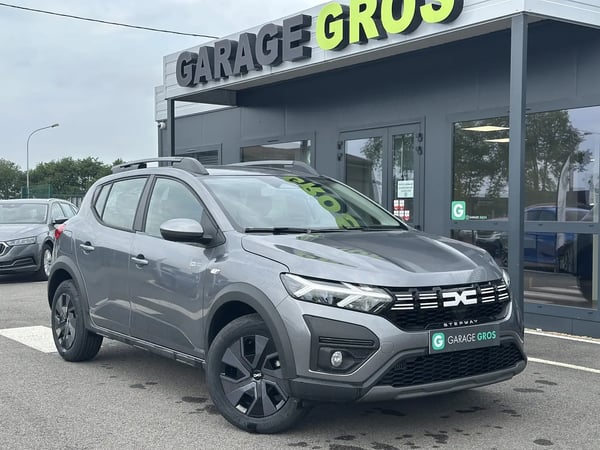 Photo de la voiture DACIA SANDERO TCe 90 GSR2 Stepway Expression