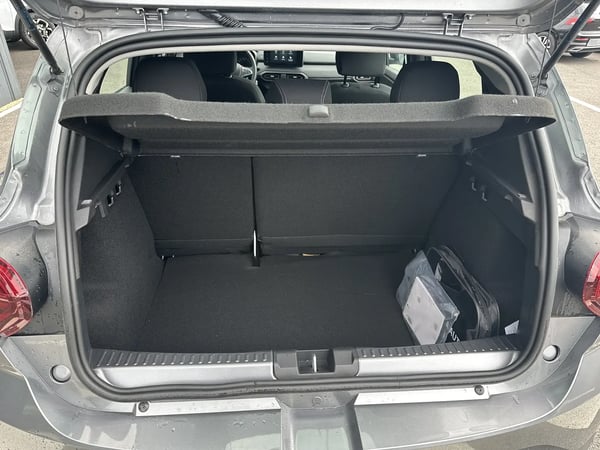 Photo de la voiture DACIA SANDERO TCe 90 GSR2 Stepway Expression