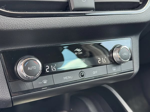 Photo de la voiture SKODA SCALA 1.0 TSI Evo 110 ch BVM6 Ambition