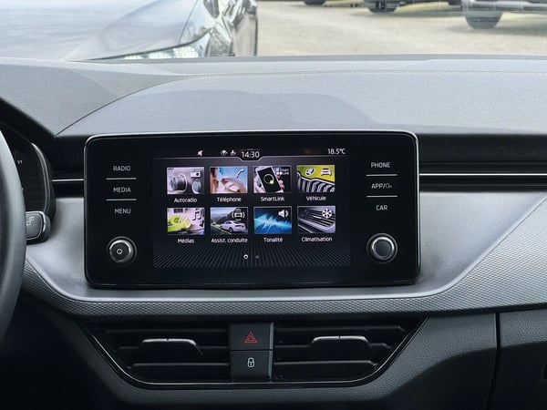 Photo de la voiture SKODA SCALA 1.0 TSI Evo 110 ch BVM6 Ambition