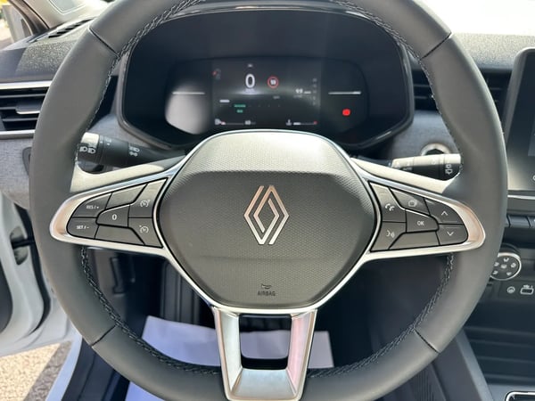 Photo de la voiture RENAULT CLIO V dCi 100 GSR2 Evolution