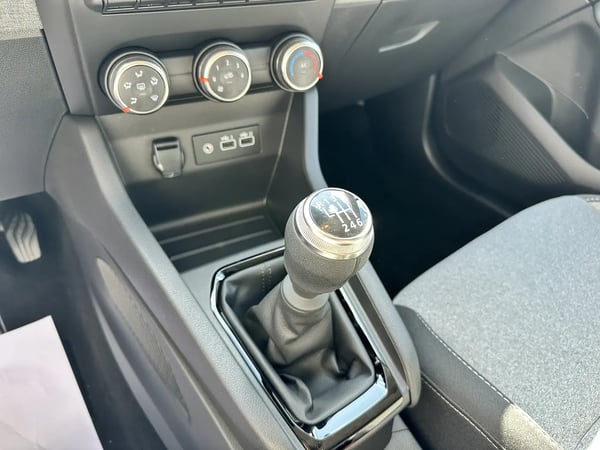 Photo de la voiture RENAULT CLIO V dCi 100 GSR2 Evolution