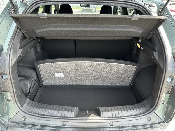 Photo de la voiture DACIA DUSTER Hybrid 140 4x2 Journey