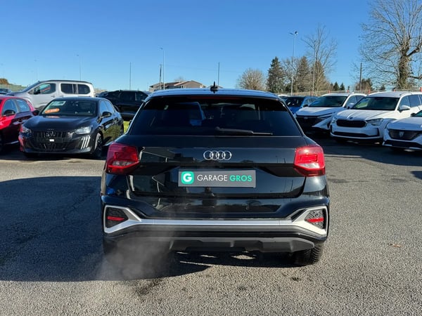 Photo de la voiture AUDI Q2 35 TFSI 150 S tronic 7 S line