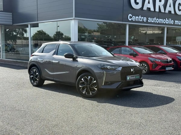 Photo de présentation de la voiture DS DS 3 ELECTRIQUE E-Tense Rivoli