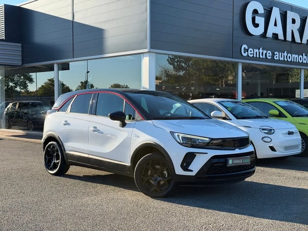 Photo de présentation de la voiture OPEL CROSSLAND 1.2 Turbo 110 ch BVM6 GS Line