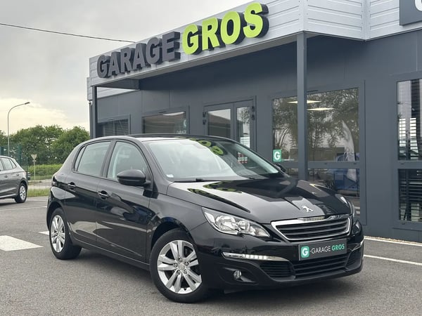 Photo de la voiture PEUGEOT 308 1.6 BlueHDi 120ch S&S BVM6 Active