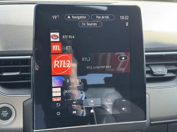 Photo de la voiture RENAULT ARKANA E-Tech 145 - 22 Techno