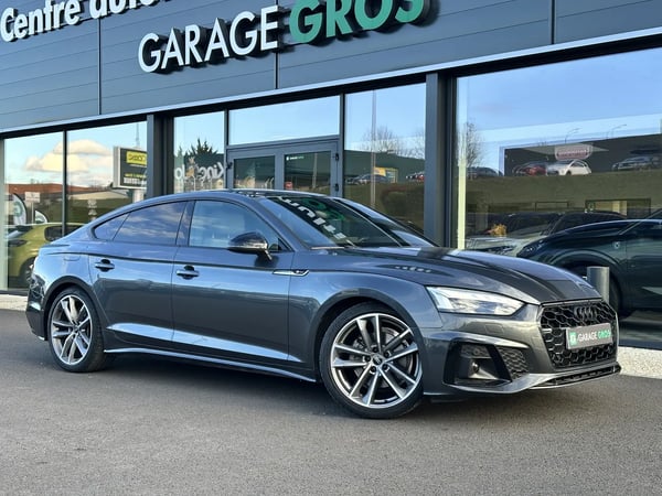 Photo de la voiture AUDI A5 SPORTBACK AUDI A5 Sportback 35 TDI 163ch S line S tronic
