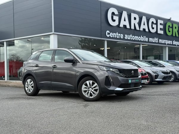 Photo de présentation de la voiture PEUGEOT 3008 BlueHDi 130ch S&S BVM6 Active Pack