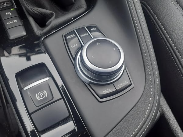 Photo de la voiture BMW X2 F39 xDrive 25e 220 ch BVA6 M Sport