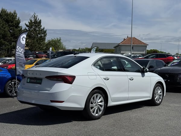 Photo de la voiture SKODA OCTAVIA 2.0 TDI 116 ch Business