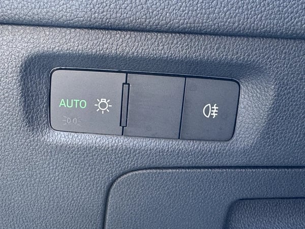 Photo de la voiture SKODA OCTAVIA 2.0 TDI 116 ch Business