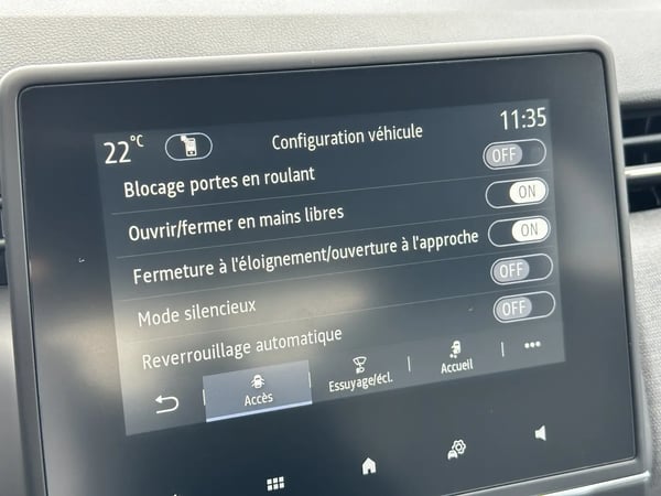Photo de la voiture RENAULT CLIO V dCi 100 GSR2 Evolution