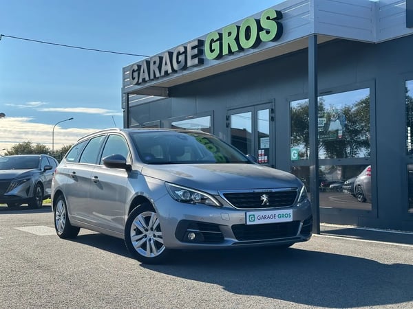 Photo de la voiture PEUGEOT 308 SW BUSINESS PureTech 130ch S&S EAT8 Active Business