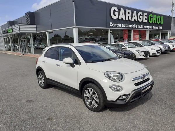 Photo de la voiture FIAT 500X 1.6 MultiJet 120 ch Cross