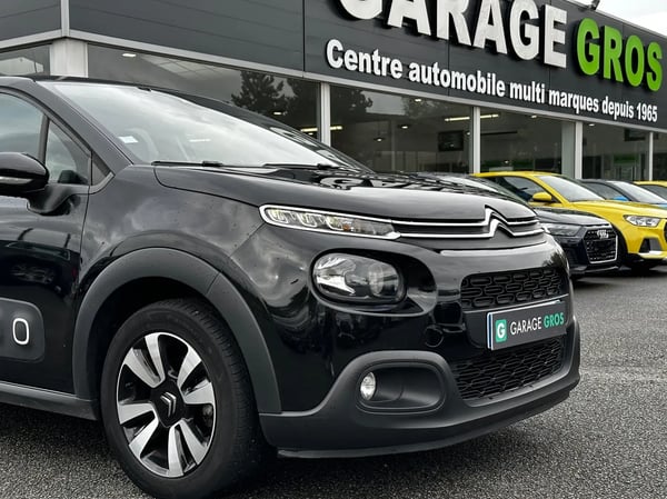 Photo de la voiture CITROEN C3 PureTech 110 S&S BVM6 Shine