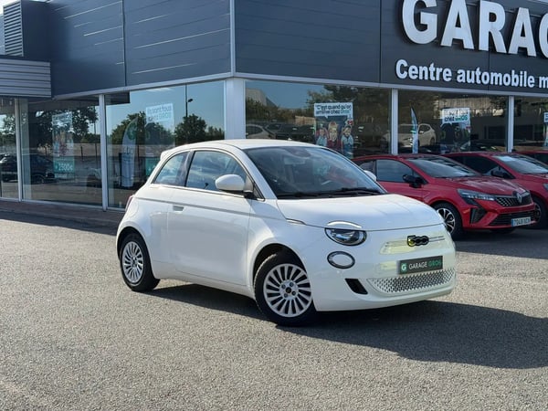 Photo de présentation de la voiture FIAT 500e BERLINE 500 e 95 ch Nouvelle 500