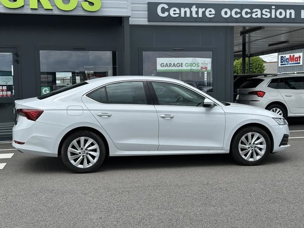 Photo de la voiture SKODA OCTAVIA 2.0 TDI 116 ch Business