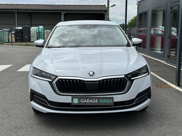 Photo de la voiture SKODA OCTAVIA 2.0 TDI 116 ch Business