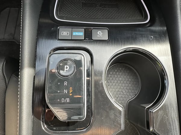 Photo de la voiture NISSAN X-TRAIL e-POWER 204 ch Tekna