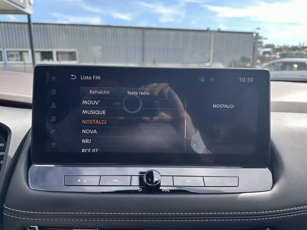 Photo de la voiture NISSAN X-TRAIL e-POWER 204 ch Tekna