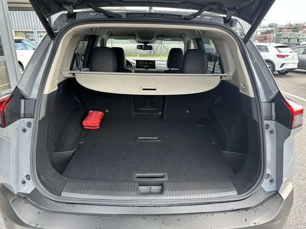 Photo de la voiture NISSAN X-TRAIL e-POWER 204 ch Tekna