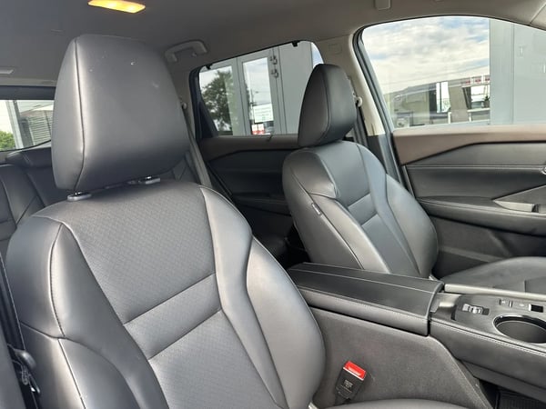 Photo de la voiture NISSAN X-TRAIL e-POWER 204 ch Tekna