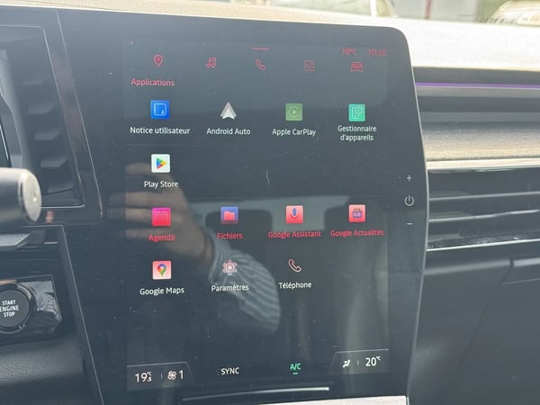 Photo de la voiture RENAULT AUSTRAL mild hybrid 160 auto Techno