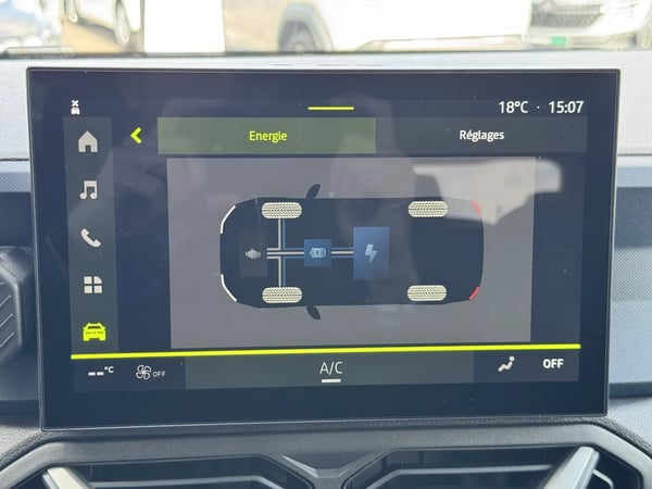 Photo de la voiture DACIA DUSTER Hybrid 140 4x2 Journey