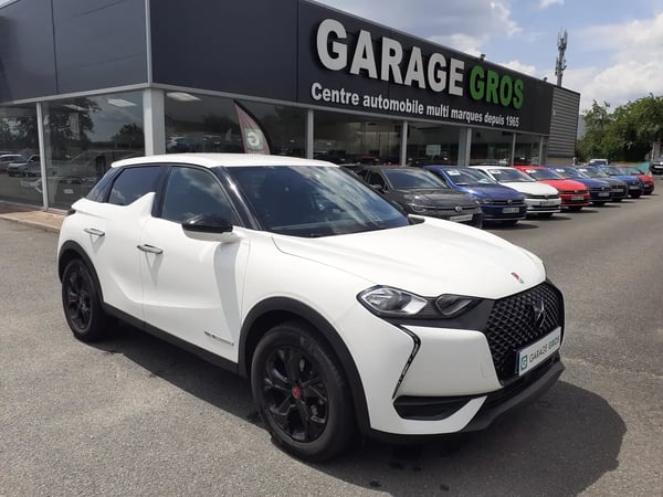 Photo de la voiture DS DS3 CROSSBACK PureTech 130 EAT8 Performance Line