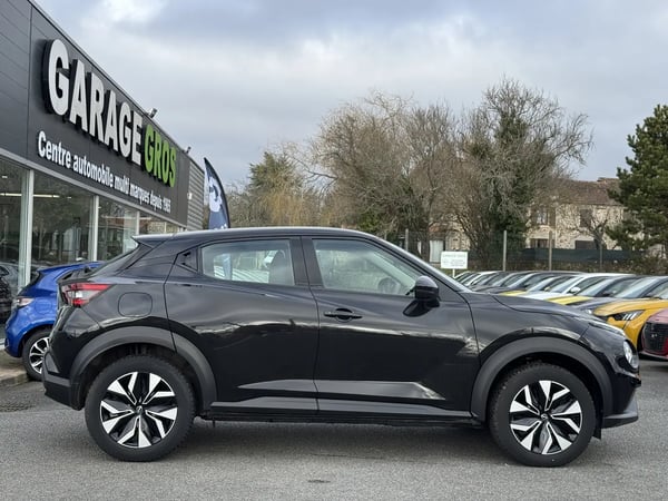 Photo de la voiture NISSAN JUKE 2023 DIG-T 114 Acenta