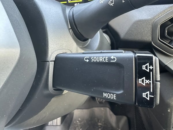Photo de la voiture DACIA DUSTER TCe 130 4x2 Journey