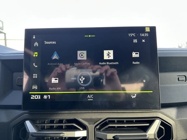 Photo de la voiture DACIA DUSTER TCe 130 4x2 Journey