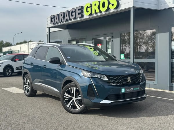 Photo de présentation de la voiture PEUGEOT 3008 Puretech 130ch S&S BVM6 GT
