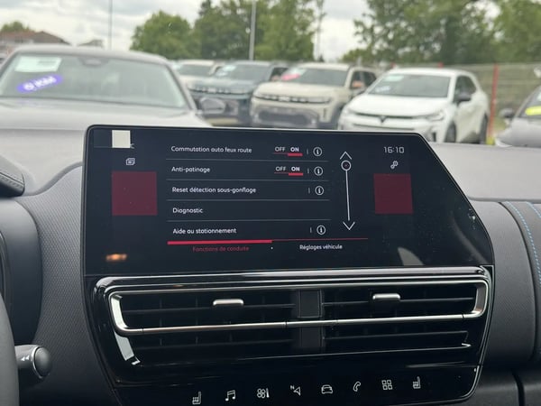 Photo de la voiture CITROEN C5 AIRCROSS 1.2 Hybride 145ch MAX boite automatique