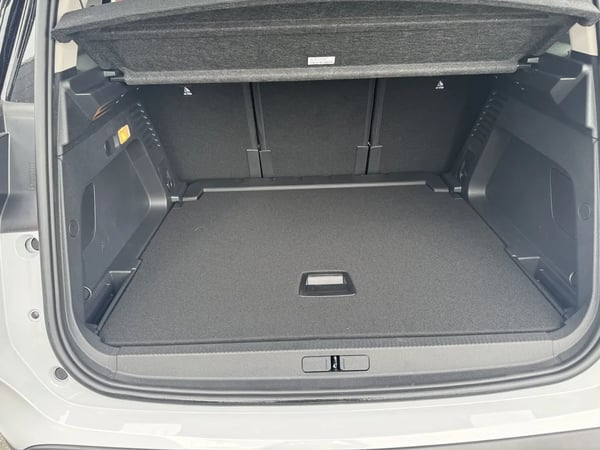 Photo de la voiture CITROEN C5 AIRCROSS 1.2 Hybride 145ch MAX boite automatique
