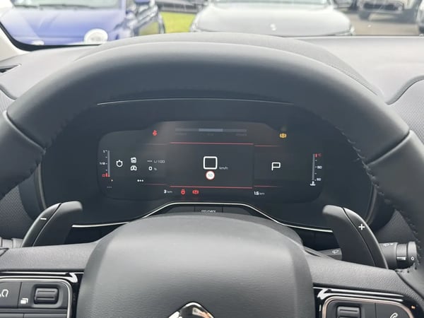 Photo de la voiture CITROEN C5 AIRCROSS 1.2 Hybride 145ch MAX boite automatique