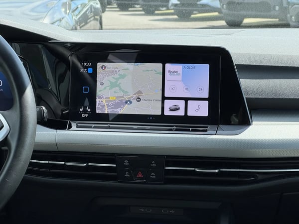 Photo de la voiture VOLKSWAGEN GOLF 2.0 TDI SCR 150 DSG7 Life Plus