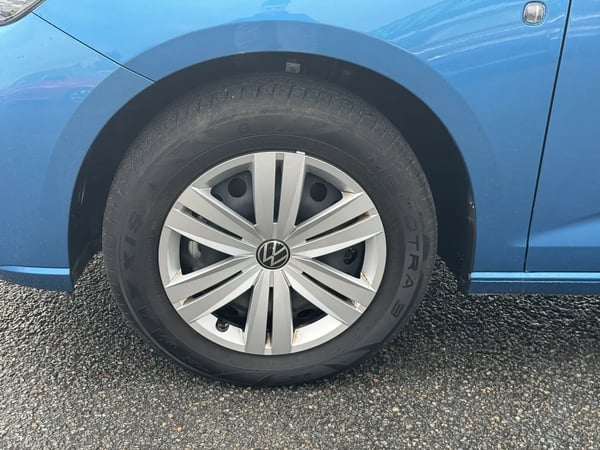 Photo de la voiture VOLKSWAGEN CADDY MAXI 2.0 TDI 102 BVM6