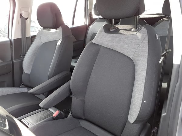 Photo de la voiture CITROEN GRAND C4 SPACETOURER BlueHDi 130 S&S BVM6 Feel