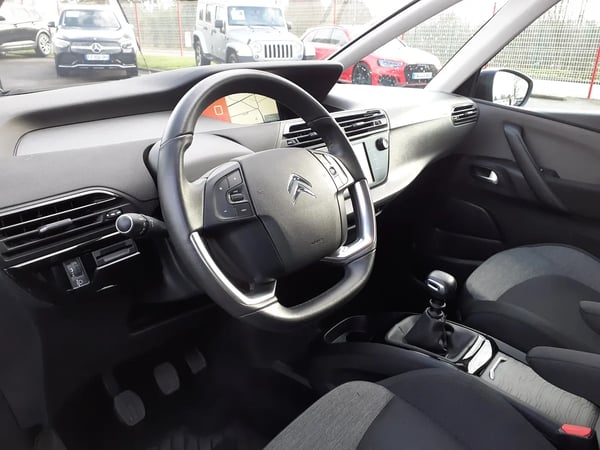 Photo de la voiture CITROEN GRAND C4 SPACETOURER BlueHDi 130 S&S BVM6 Feel