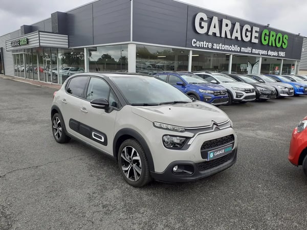 Photo de la voiture CITROEN C3 PureTech 110 S&S BVM6 Shine Pack