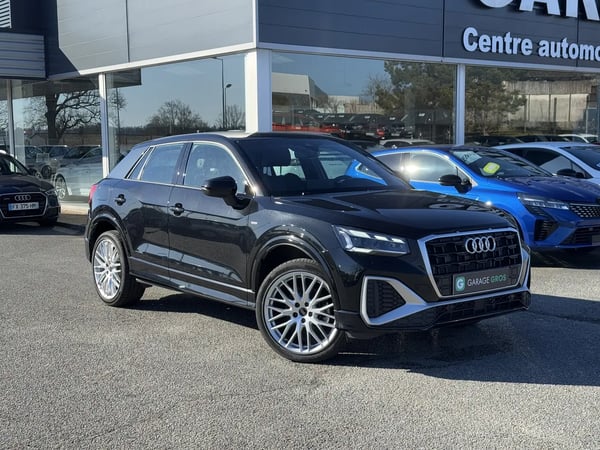 Photo de la voiture AUDI Q2 30 TDI 116 S tronic 7 S-line