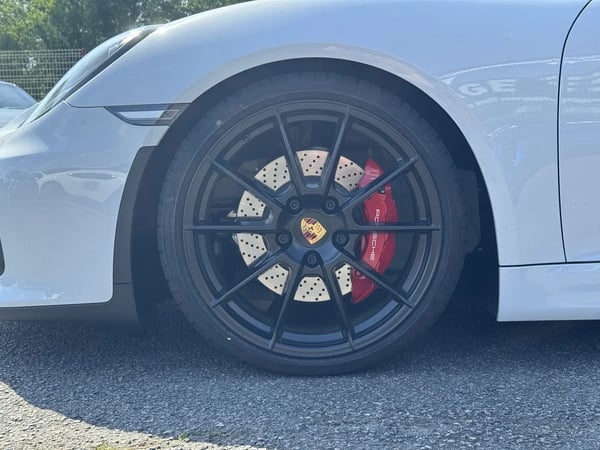 Photo de la voiture PORSCHE BOXSTER SPYDER 3.8i 375 ch